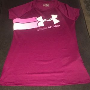 Large women’s underarmour shirt brand new